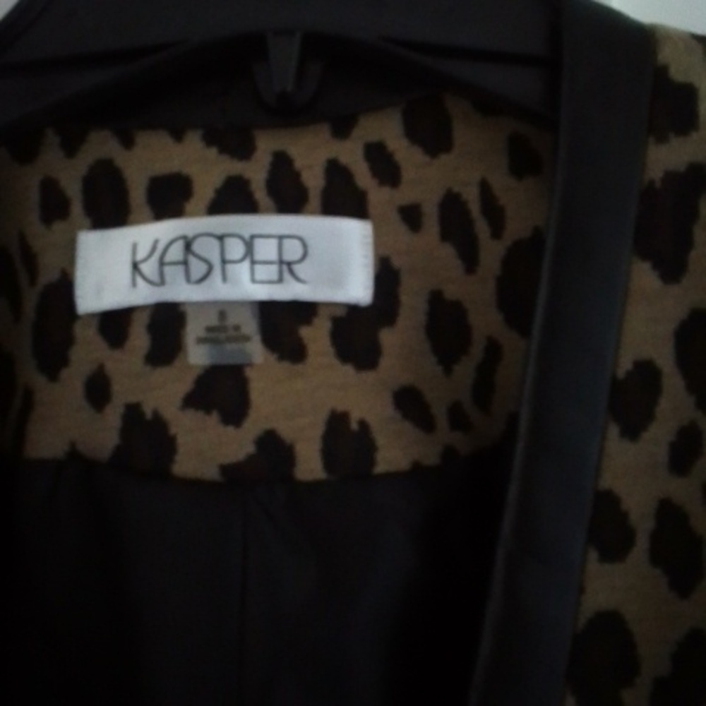 NWT Leopard Print Women's Coat - Picture 2 of 7